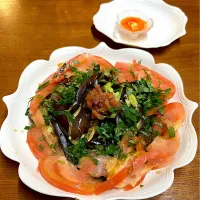 ナス🍆トマト🍅大葉🍃叩き梅＊ガーリックポン酢＊シラチャーマヨ