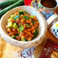 大豆ミートと大豆と胡瓜のピリ辛味噌炒め🥒|fumfumさん