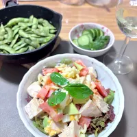 2025/07/23 アボカド&チキン&トマト&パスタ、ぼんちゃ豆蒸し焼き|kykyさん