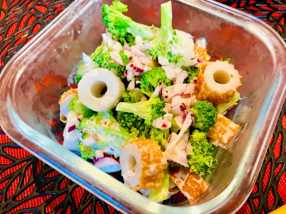 ✩.*˚竹輪とブロッコリーの明太マヨ|ゆきえもんさん