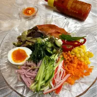 冷やし素麺中華＊シラチャーマヨ