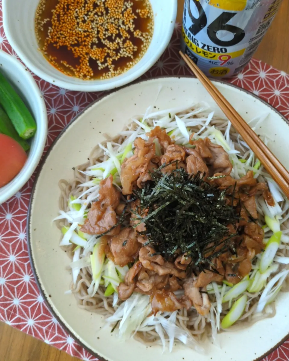 冷やし肉蕎麦|まりおさん