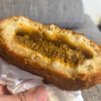 お店で揚げたカレーパンが美味しい！|しあるさん