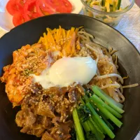 ☆ビビンバ風プルコギ丼　☆中華サラダ　☆冷しトマト|chikakoさん