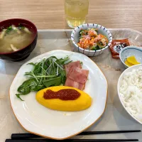 寮の朝ごはん😋|すかラインさん