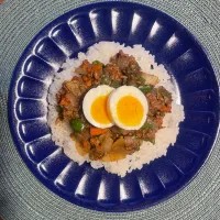 今夜はドライカレー