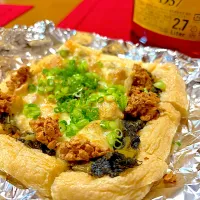 高菜と大豆のお肉で油揚げピザ🍕|おかちさん