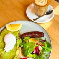 Saturday Brunch w/ Avocado Toast Brekkie & Hot Latte 🥑🥯☕🤤|An'leeさん