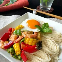 海老ガパオ炒め☆素麺