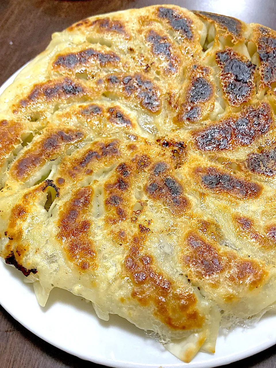 週末は餃子🥟|るるうささん