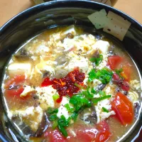 トマトたっぷり酸辣湯スープ|はるみさん