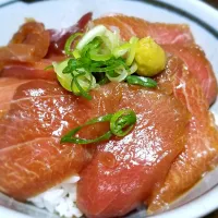 パパ作👨マグロの漬け丼|ぱんだのままんさん
