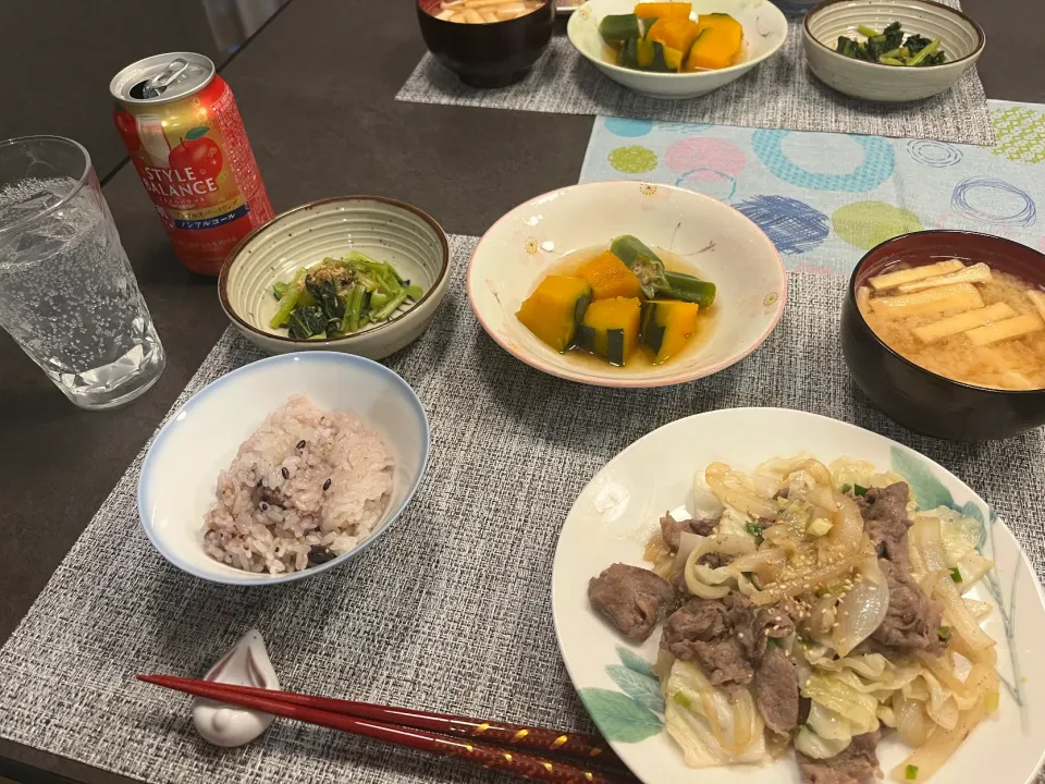 夕飯🎵牛肉炒め|kiyominさん