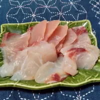 ブリと鯛のお刺身|よっちびやばんぶーさん