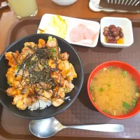焼き鳥丼|Jhonny Yamashiroさん