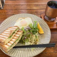 ポテトサンドのモーニングセット|サンドウィッチ伯爵さん