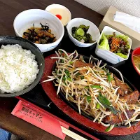 情熱キッチンのレバもやし定食＠茨城町| Yasuhiro Koikeさん