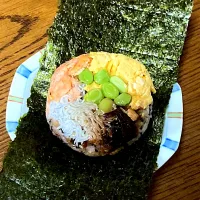 具沢山おにぎり|o-kazuさん
