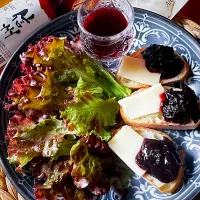🍒バルサミコチェリーソースとチーズのタルティーヌ🍒|にゃんぺこさん