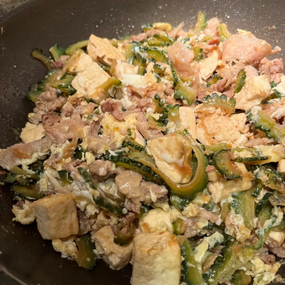 ゴーヤチャンプル🏖️|ほのみさん