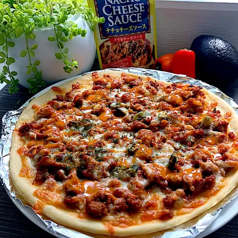 「ＭＣナチョチーズソース／チリ＆チーズ」を使ってみたSnapdishの料理・レシピ写真:ナチョス風ピザ🍕