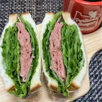 ローストビーフとレタスのサンドウィッチ|サンドウィッチ伯爵さん