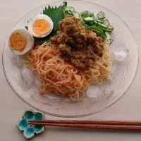 アルモンデ冷やし麺・激辛！汁なしカレー担々麺|みりさん