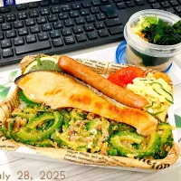 鮭 ゴーヤー弁当😋| Tsuu_chan‪ ·͜·♡‬さん