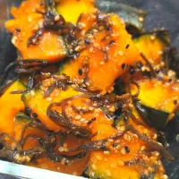 薄切りかぼちゃ煮胡麻胡麻つぶみそ塩昆布味