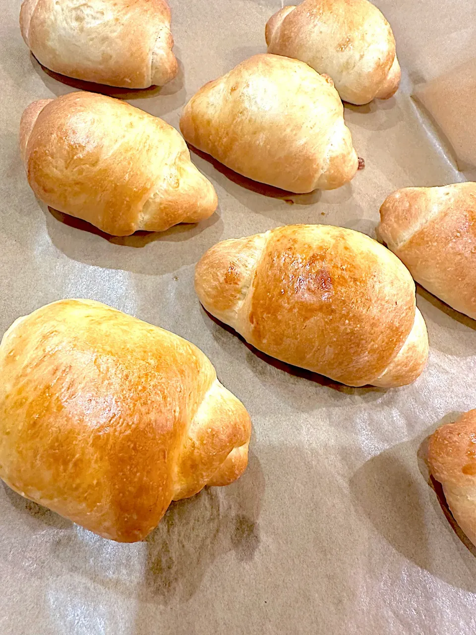 初！バターロール🥐|akkaさん