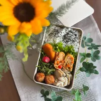 7/29❤︎主人弁当🌿

＊ほっけの西京焼き
＊たまご焼き
＊海老寄せフライ
＊鳥つくね　
＊ほうれん草の胡麻和え|Makinsさん