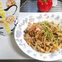 舞茸ともやしと豆のカニカマの味噌炒め|maimaipapaさん