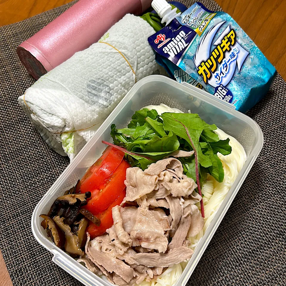 ⚾️部活弁当　豚しゃぶサラダ素麺|柚子きりかさん