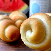 塩パン🥐