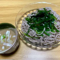 ニラ蕎麦ゴマだれで。|料理好きなじいさまさん