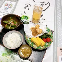 grandmaの晩ごはん☆ 今夜は鯛の唐揚げ
玉子焼き、空芯菜の胡麻和え、ピーマンとジャコのアッサリ煮…梅酒で頂きます|kaoriさん