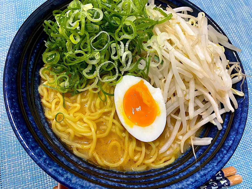 野菜たっぷり辛味噌ラーメン|単身赴任のっちさん