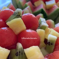 🍉スイカﾊﾞｽｹｯﾄのﾌﾙｰﾂポンチ🍉| 15taruto.tarutoさん