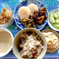 茶色い実家ご飯((´艸｀*))|さくたえさん