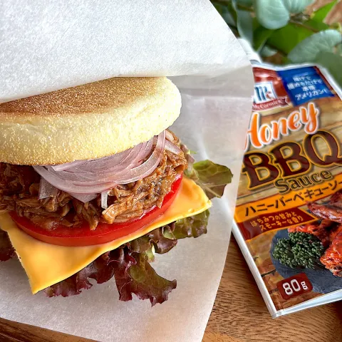 「ハニーBBQソース」を使ってみたSnapdishの料理・レシピ写真:プルドポークマフィンサンド