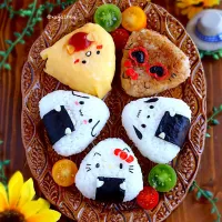 さんりおきゃらくたぁずおにぎり