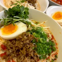 冷たい坦々そうめん| もちまるさん