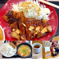 トンテキとチキンカツの合い盛り定食|るみおんさん