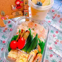 2025/07/31 海老ピラフ弁当&デザートにフルーツ杏仁|Blueberry🫐さん