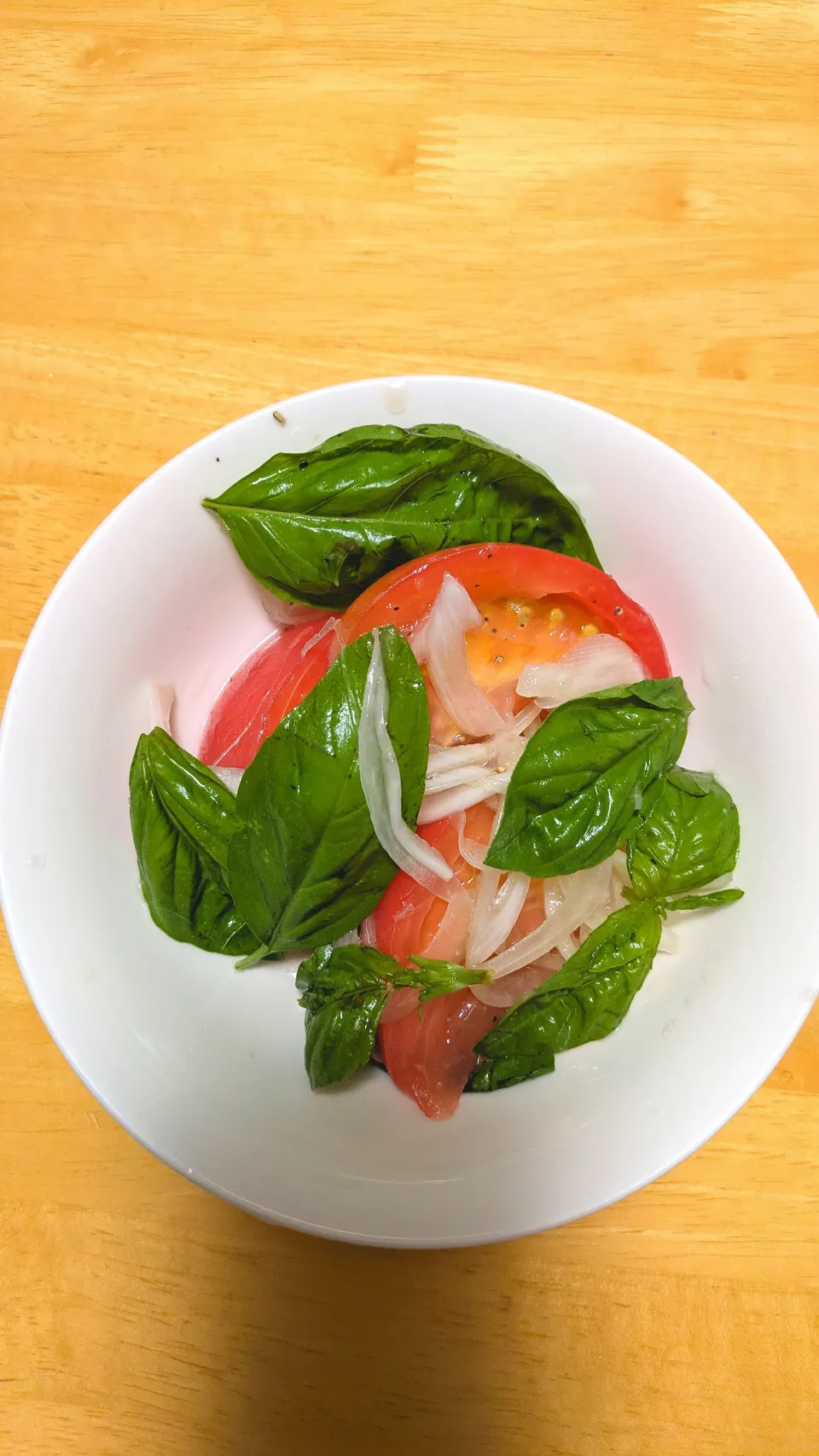 フレッシュトマト漬けとバジルの爽やかサラダ|ちゃんあやさん