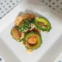 焼売でゴーヤチャンプルーﾟ.+:｡∩(・ω・)∩ﾟ.+:｡✨|ぽんすけさん
