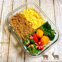 🙂二色丼弁当🙂|Laniさん