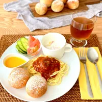 塩麹チーズパンでプレートランチ🍽️|nonoさん