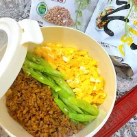 時短でできる3色丼弁当|cha_chiさん