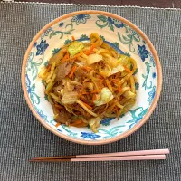 焼きそばソースで焼きうどん|きなこさん